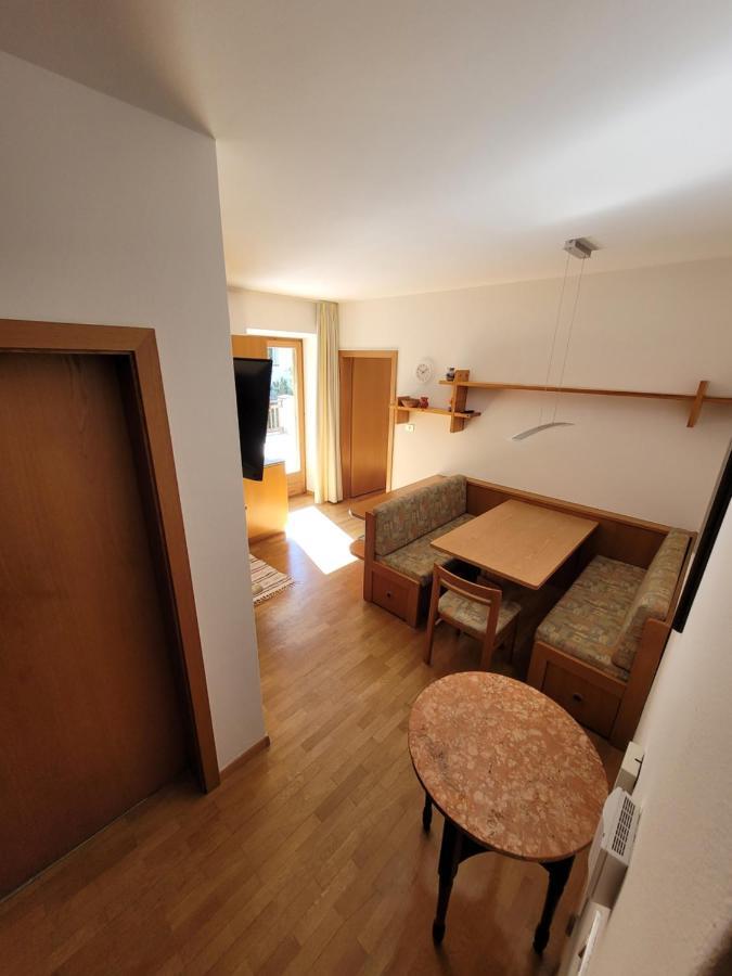 Appartements Lena Meran Exterior foto